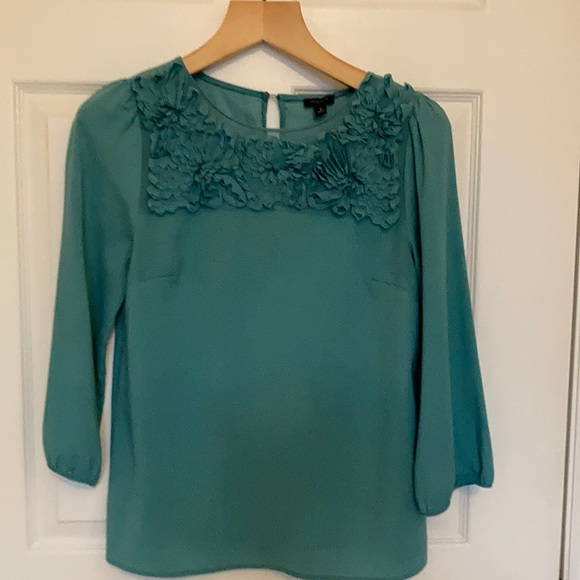 Women’s Blouse - Picture 1 of 3